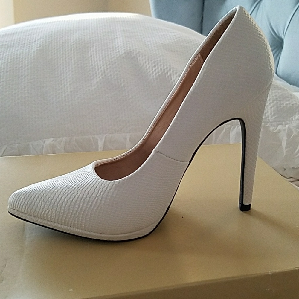White Charlotte Russe pumps